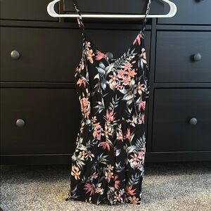 Floral Print Spaghetti Strap Romper with pockets